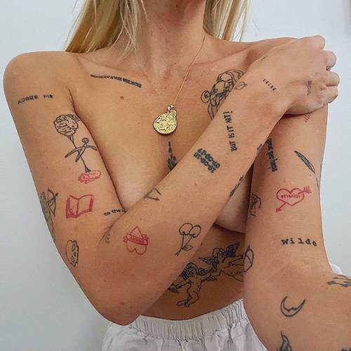 tatouage avant bras Femme 5